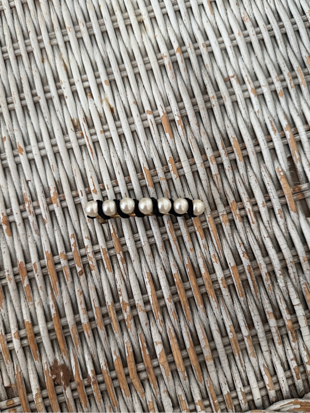 Pearl Accent Black Vintage Barrette